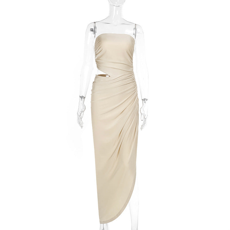 Elegant, Figure-flattering Strapless Pleated Dress